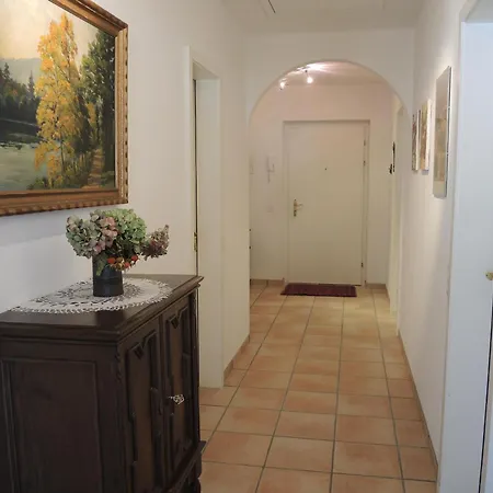 Verena By Fewotessin 公寓