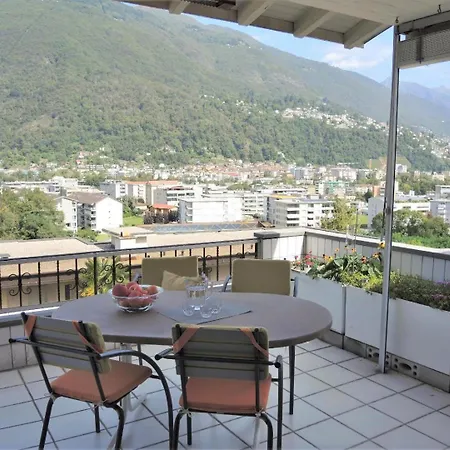 아파트 Verena By Fewotessin